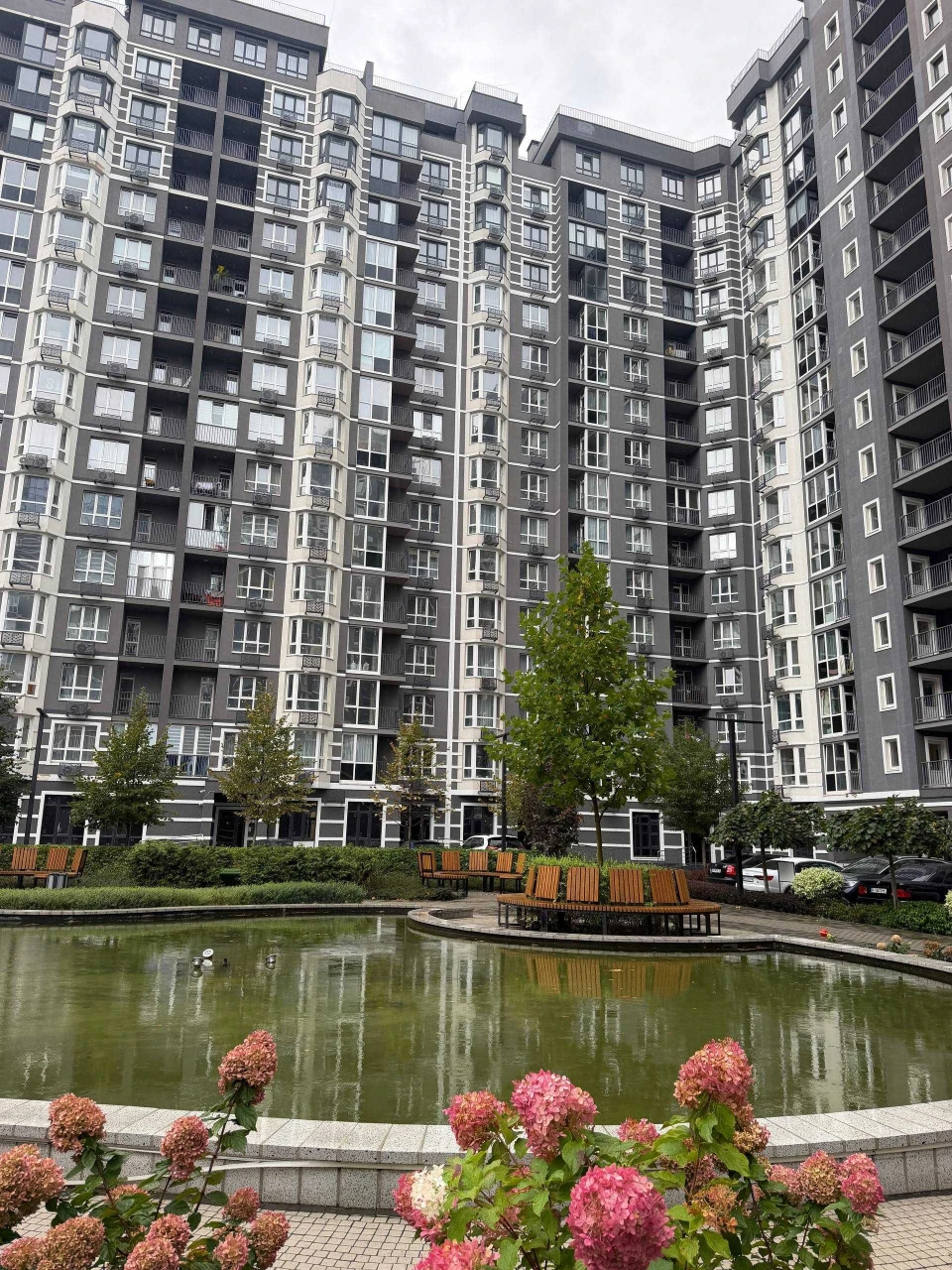 2к квартира 56,8 м² з меблями та технікою в ЖК Гранд Бурже,