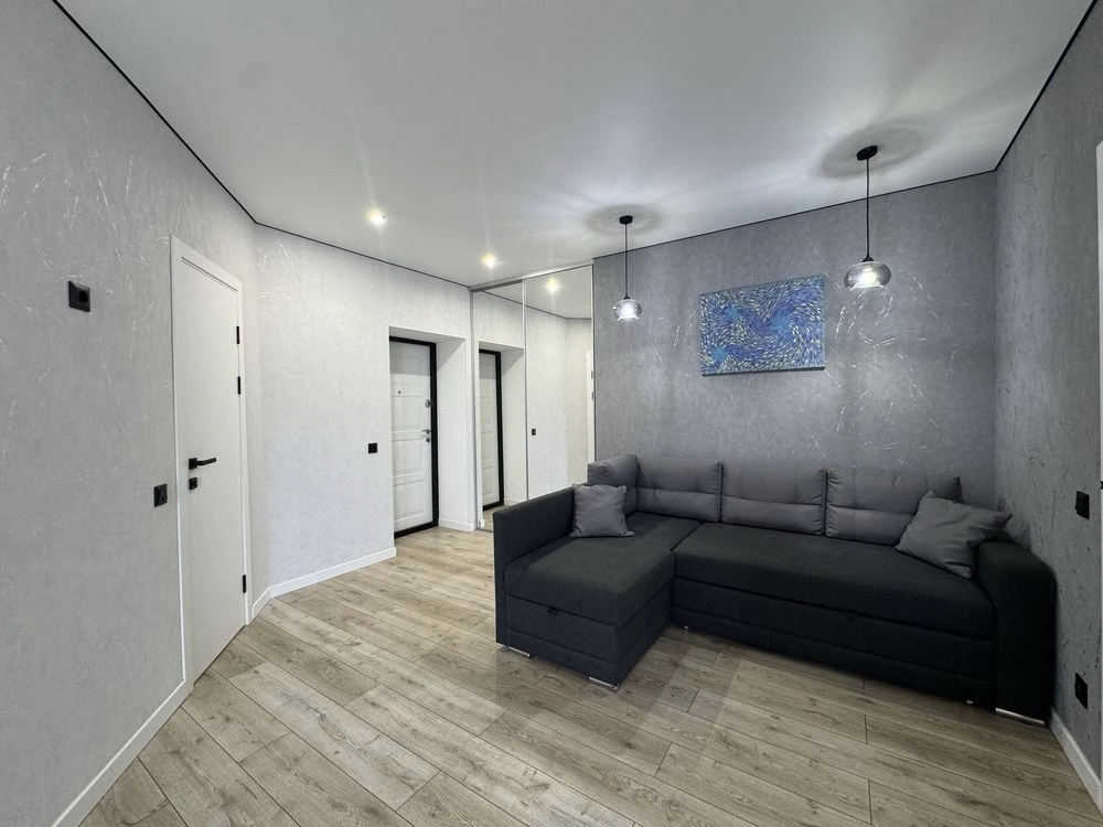 2% Closing Fee. Spacious 2-room Euro-style apartment for sale in the Aviator residential complex.
