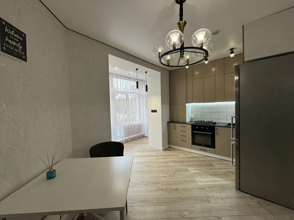 2% Closing Fee. Spacious 2-room Euro-style apartment for sale in the Aviator residential complex.