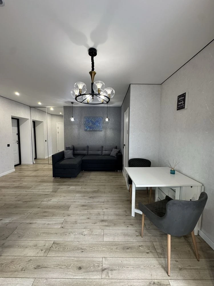 2% Closing Fee. Spacious 2-room Euro-style apartment for sale in the Aviator residential complex.