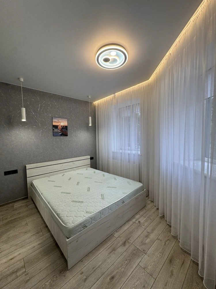 2% Closing Fee. Spacious 2-room Euro-style apartment for sale in the Aviator residential complex.