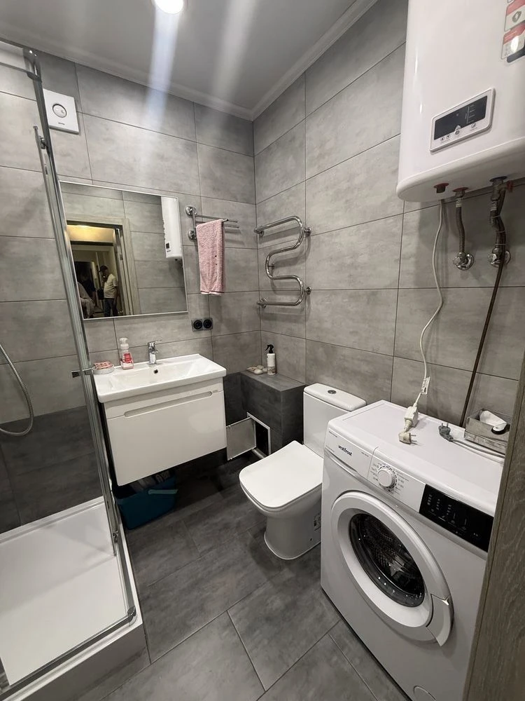 ATTENTION! ATTENTION! For sale the cheapest apartment with renovation, furniture