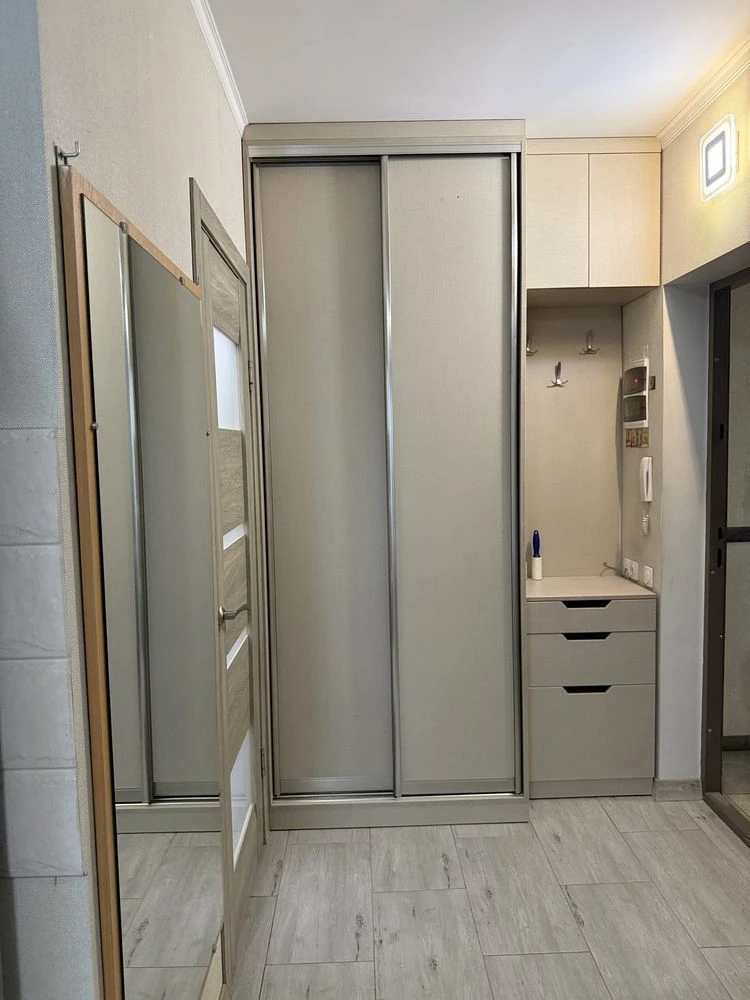 ATTENTION! ATTENTION! For sale the cheapest apartment with renovation, furniture