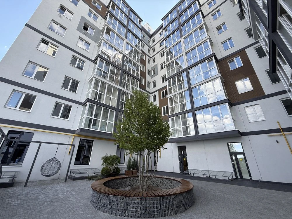 2-room apartment with gas on the 6th floor + storage room