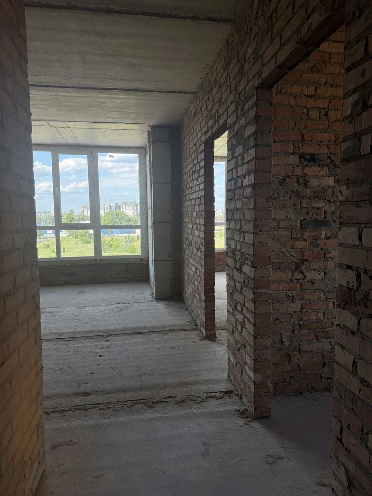 2-room apartment with gas on the 6th floor + storage room