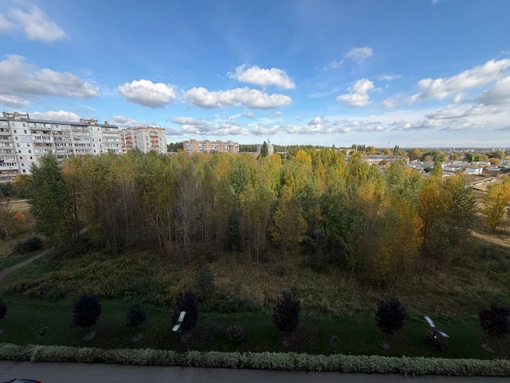 Мінімальне оформлення! 2-кімнатна квартира з початковим ремонтом