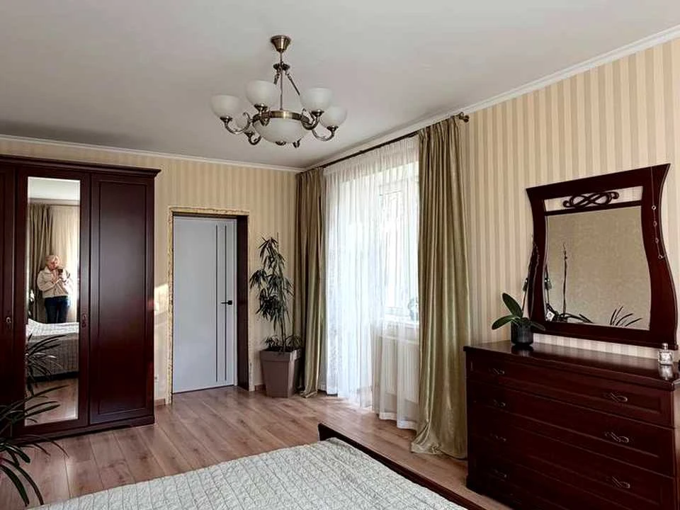 Квартира. Буча, Лісова вулиця
