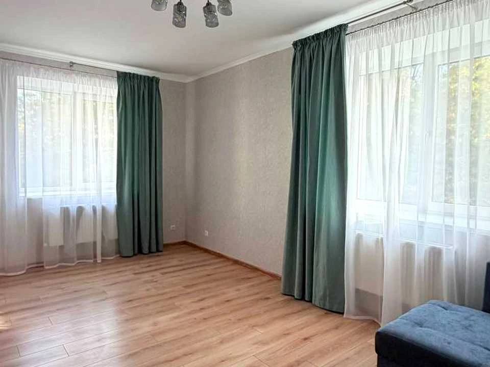 Квартира. Буча, Лісова вулиця
