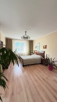Продаж 2-кімнатної квартири 74,7 м² | Буча, вул. Лісова | Ме