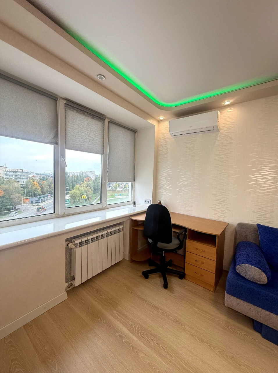 2-bedroom apartment renovated. Bucha. Minimal furnishing.