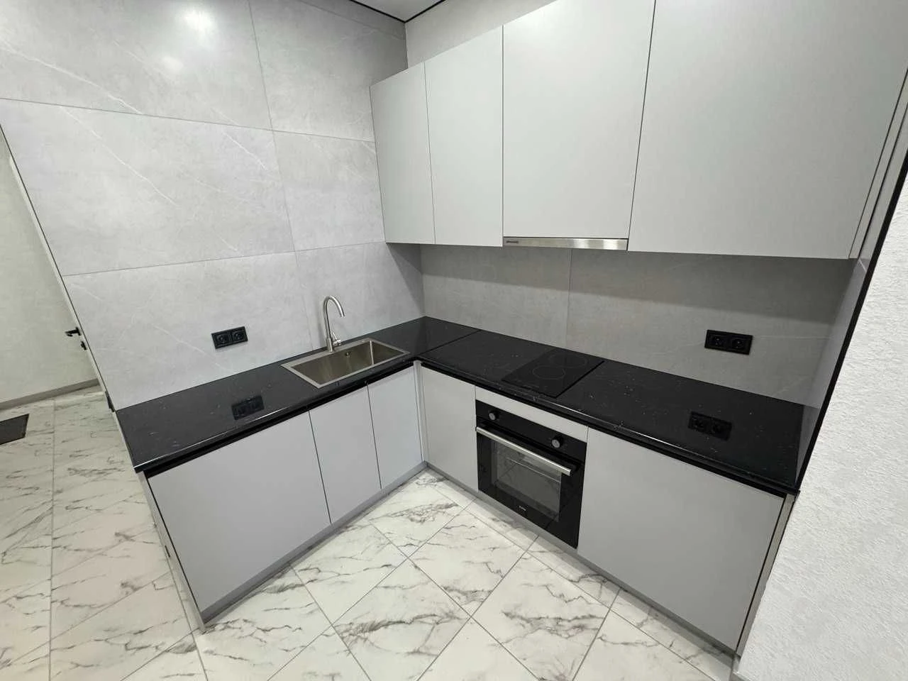 Butcha! Apartment with New Renovation. State Programs!