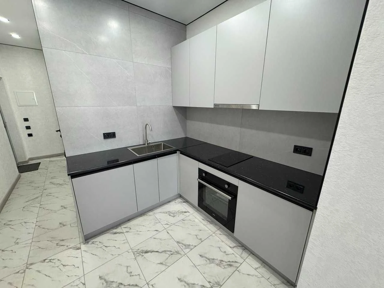 Butcha! Apartment with New Renovation. State Programs!