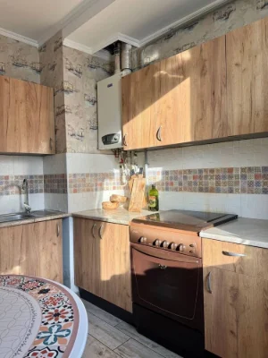 Apartment renovated, balcony, 2% registration