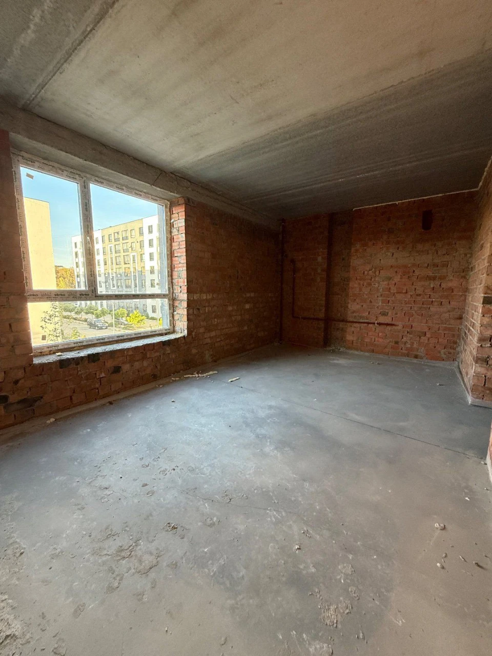 For sale 1-bedroom apartment with gas heating. 40 m2 in a completed building