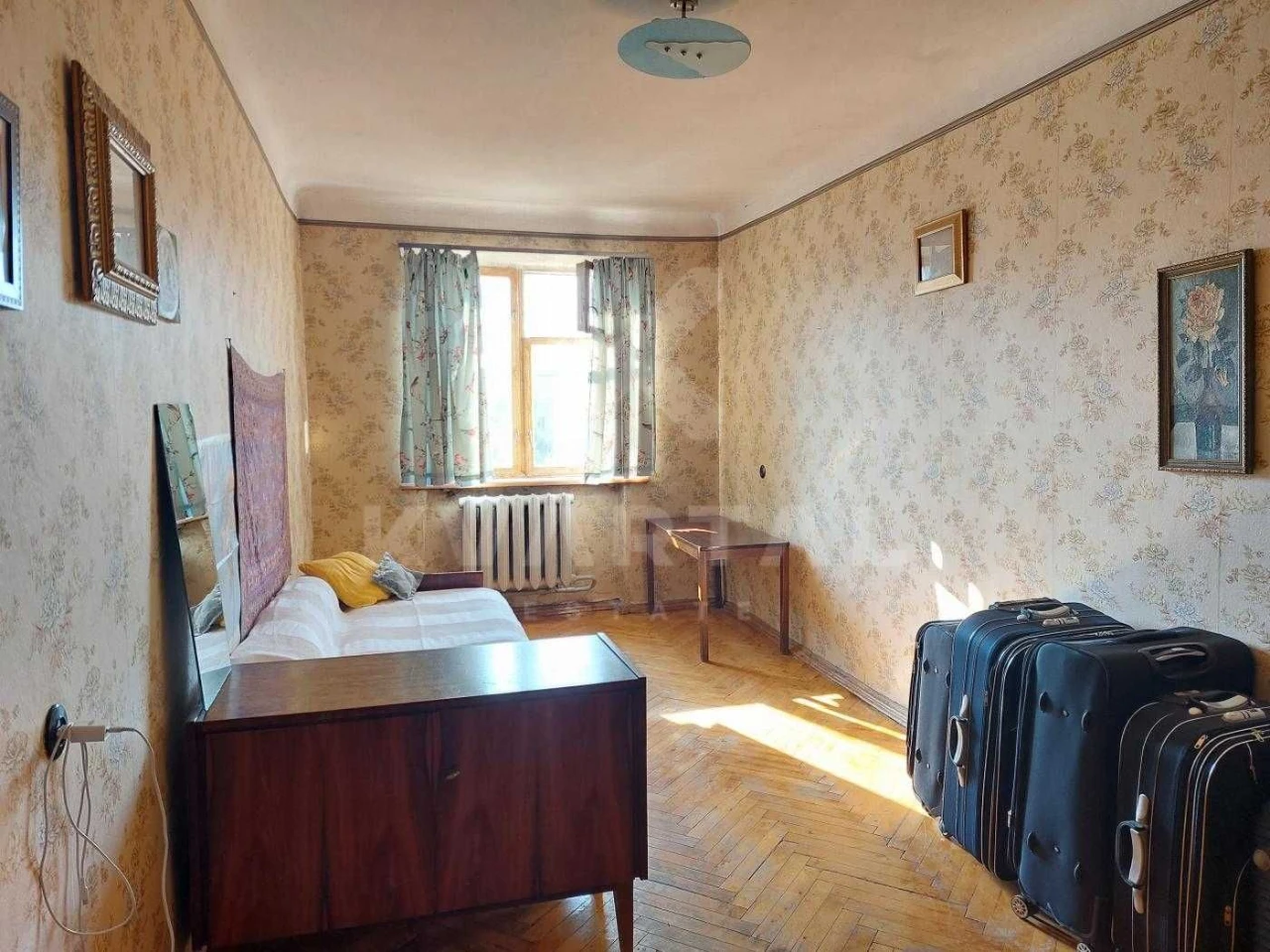 3 кімнатна 60 м2 Центр