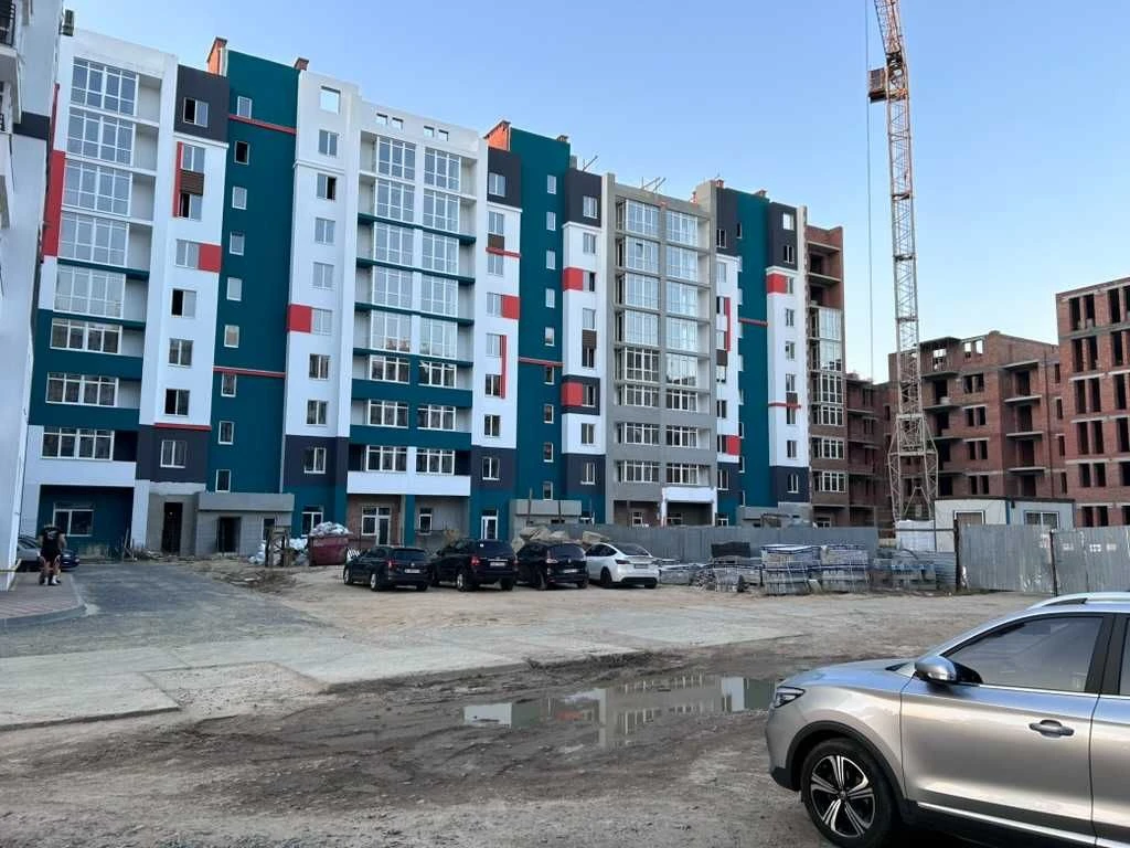 Two-bedroom new apartment in a prestigious residential complex in Bucha