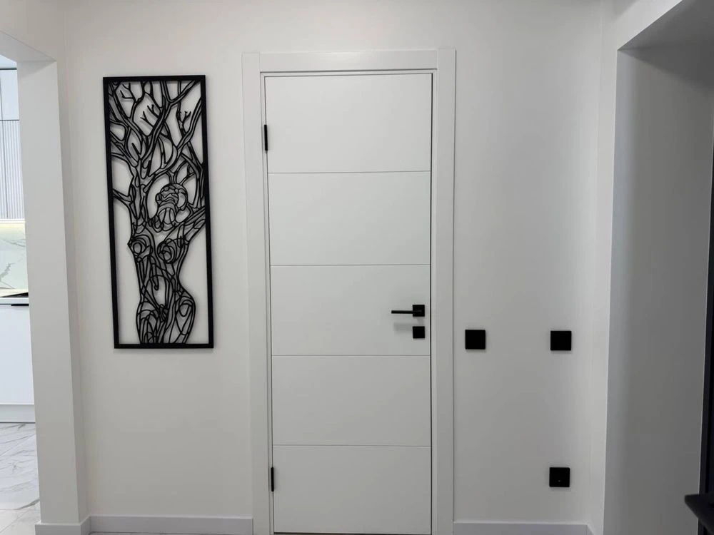 Apartment for Sale: Modern and Stylish Renovation