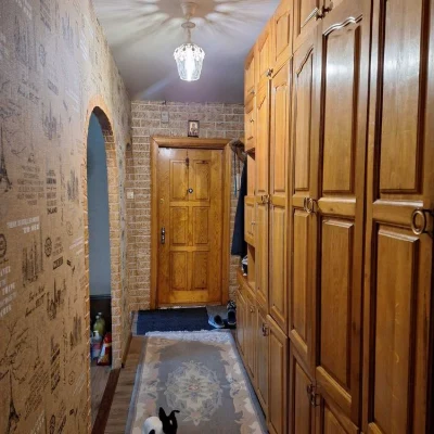 I will sell a 4-room apartment in the Topolya-3 residential area