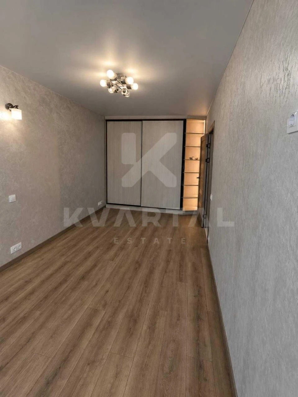 Продажа 1-комнатной квартиры с новым ремонтом (35 м²) в ЖК "Continent Ray", Буча