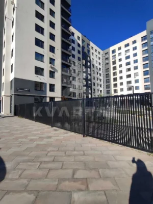 Продажа 1-комнатной квартиры с новым ремонтом (35 м²) в ЖК "Continent Ray", Буча