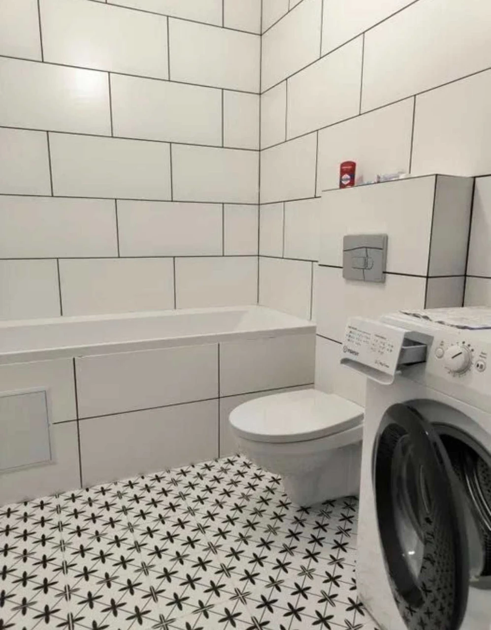 One-room apartment renovated. Bucha. Minimal furnishing.