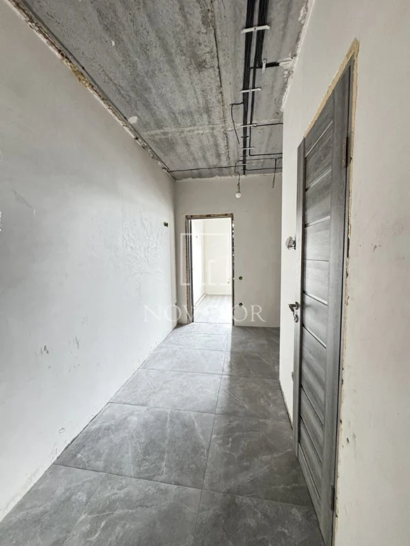 Cheapest apartment with renovation! Taxes 2%! No commission