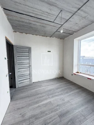 Cheapest apartment with renovation! Taxes 2%! No commission