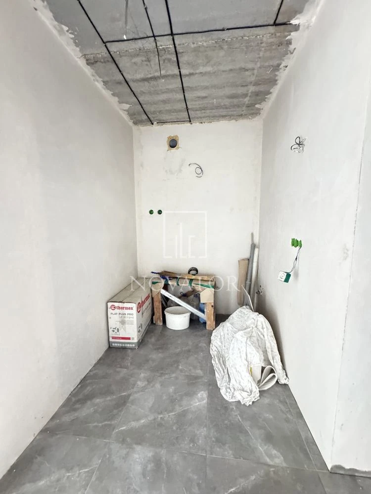 Cheapest apartment with renovation! Taxes 2%! No commission