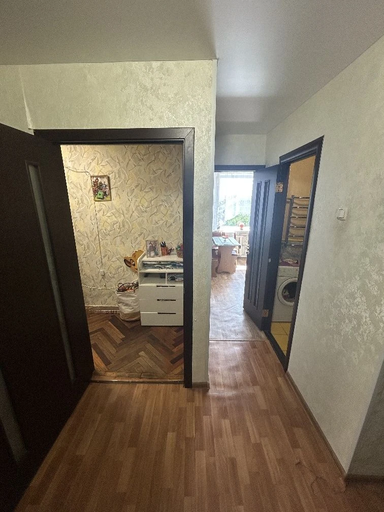 Urgent sale of a 2-room apartment under CERTIFICATE or VOUCHER!