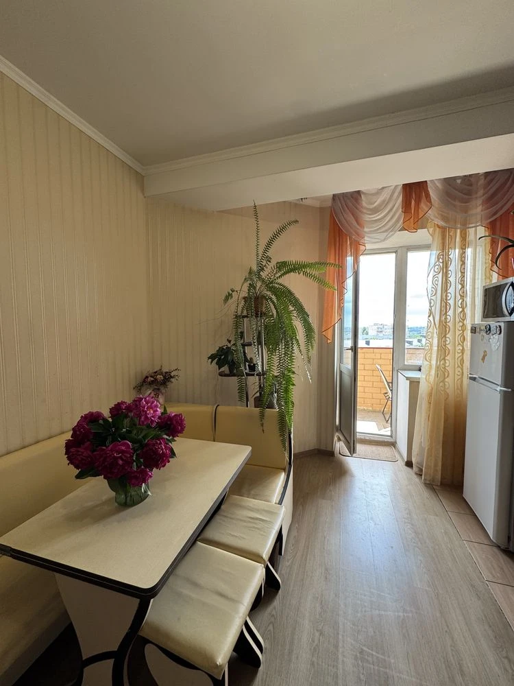For Sale - 1-bedroom apartment with renovation and furniture in the city of Buch