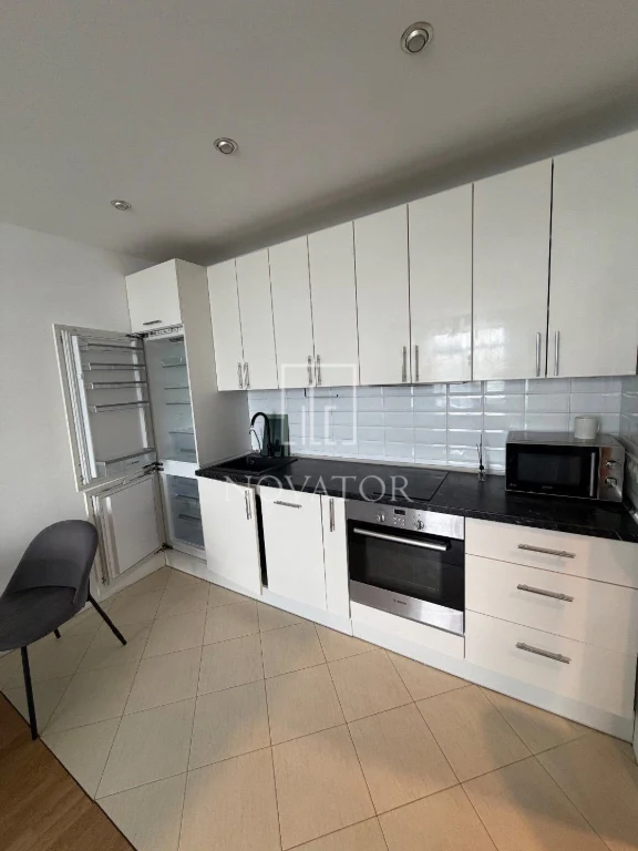 Best Offer! For Sale 2-room apartment renovated in