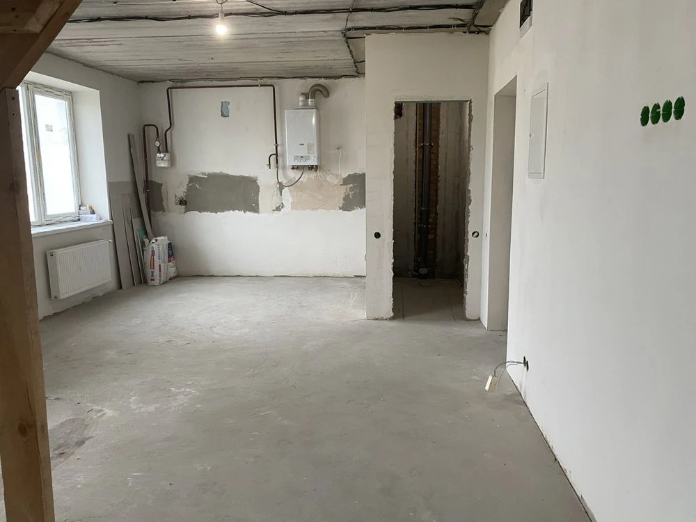 For Sale: Two-bedroom apartment. Bucha. 80m2. ЖК Сонячна Оселя.