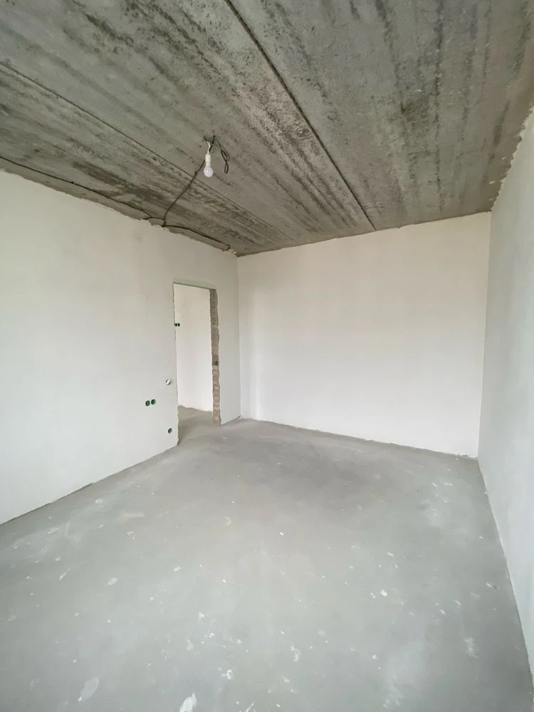For Sale: Two-bedroom apartment. Bucha. 80m2. ЖК Сонячна Оселя.