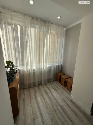 Продаж Квартира Озерна