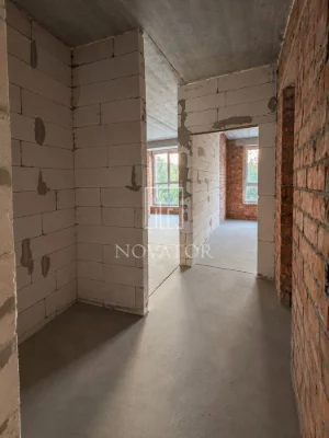For Sale: Large 1-bedroom apartment near Buchan Park!