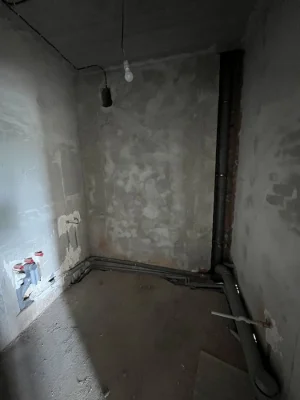 For Sale: 1-bedroom apartment with partial renovation! NO COMMISSION!