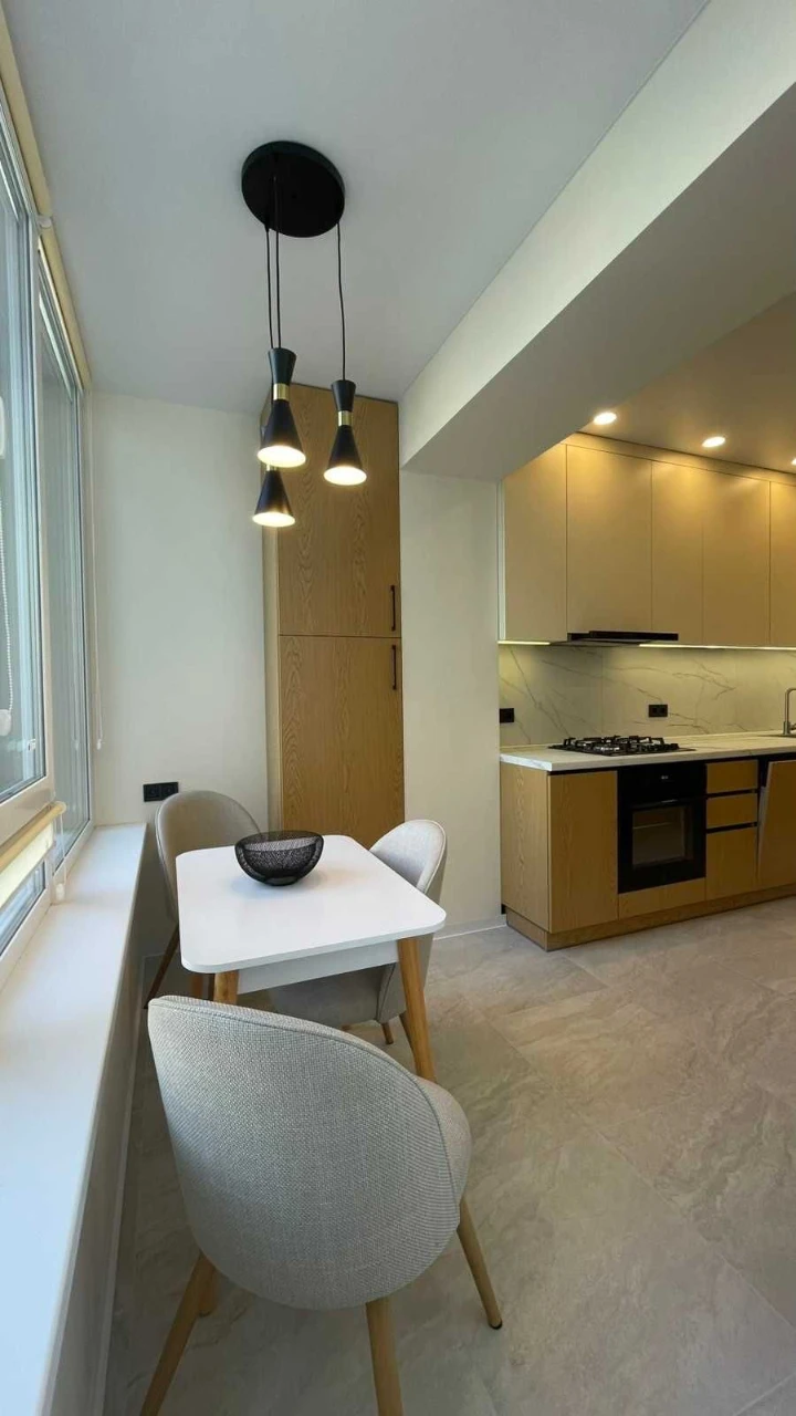 Sale of 1-room apartment with renovation/42.3 sq.m/ gas/ Bucha/ Millennium State