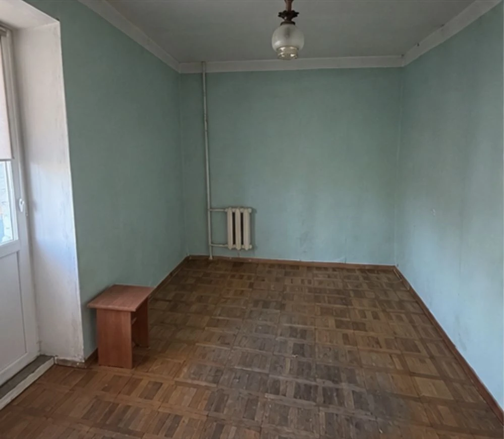 Two-bedroom apartment 41 sq m in the center of Bucha