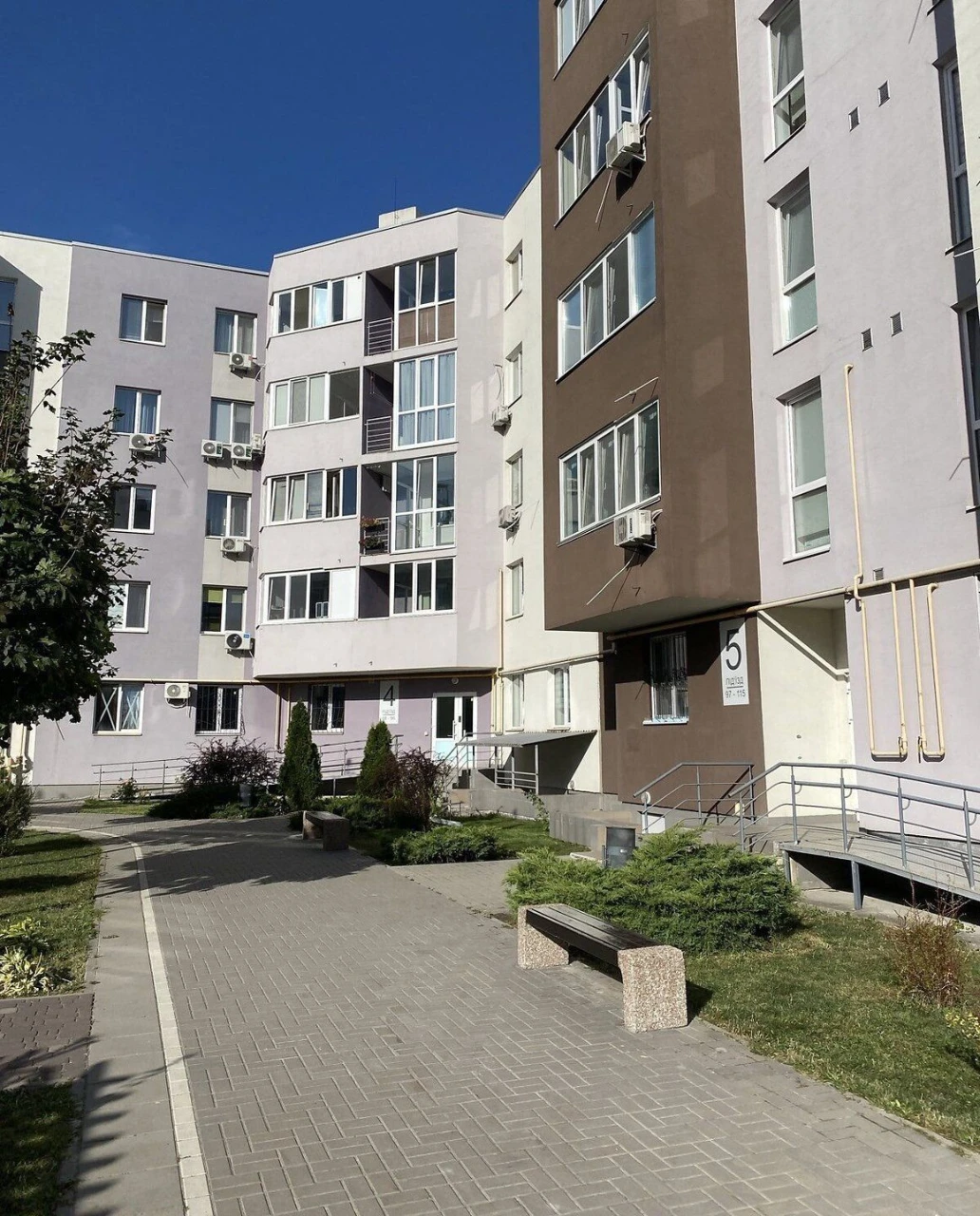 For Sale: 3-bedroom Apartment in Bucha! 2% Fee!