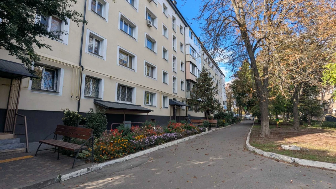 Квартира під ремонт в центрі Бучі! Балкон, газ, комора в под