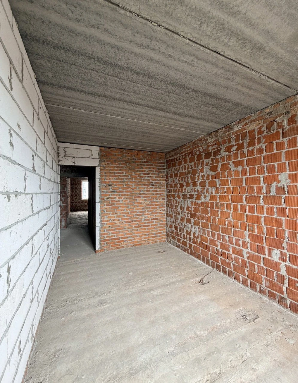 CHEAPEST 2-room apartment! With parking! Club house, balcony, GOOD QUALITY