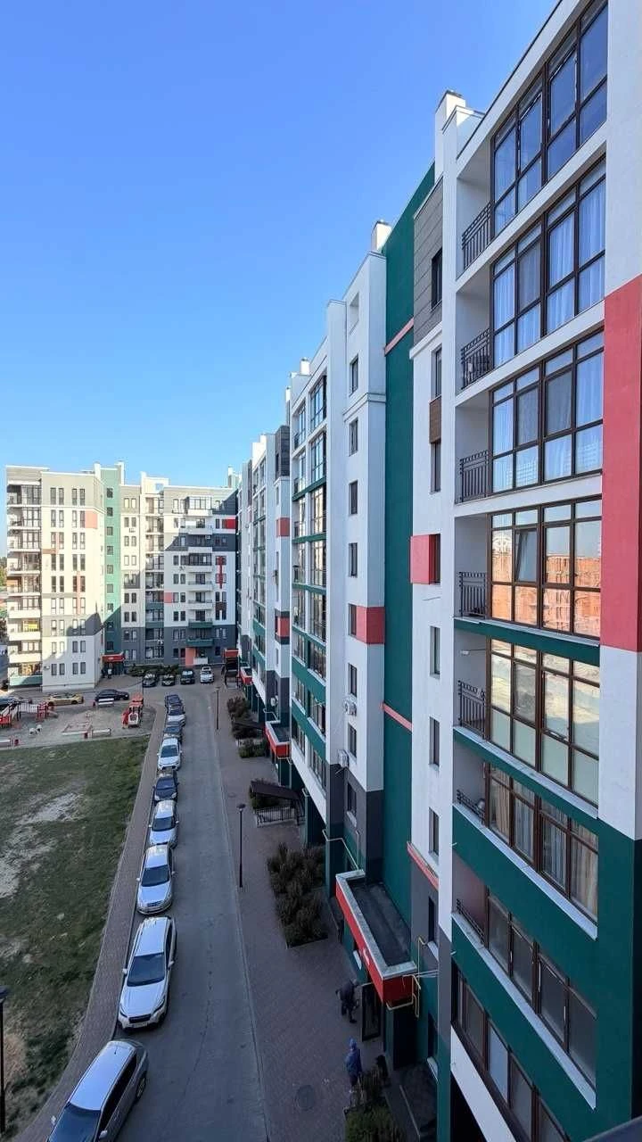 Butcha, 3-bedroom apartments in ЖК Kyivskiy residential complex, completed building