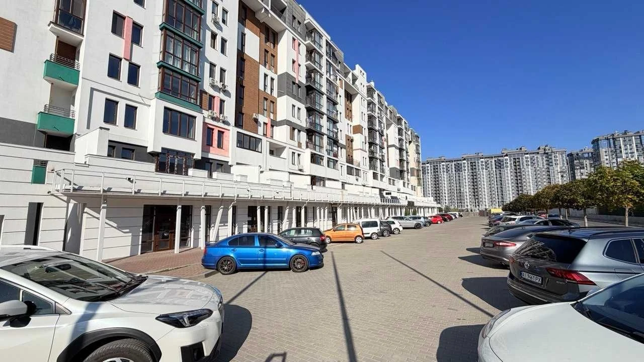 Butcha, 3-bedroom apartments in ЖК Kyivskiy residential complex, completed building