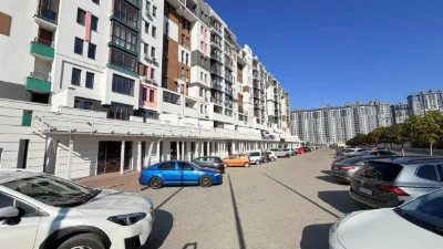 Butcha, 3-bedroom apartments in ЖК Kyivskiy residential complex, completed building