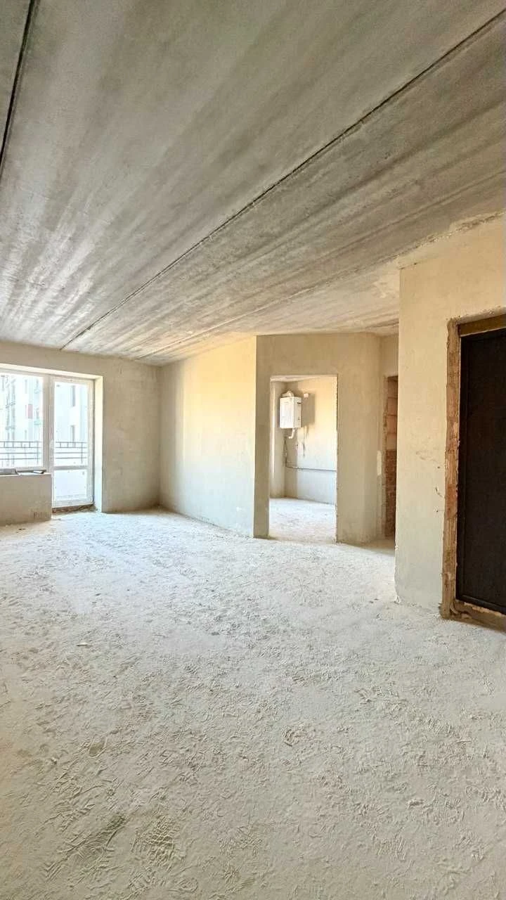Butcha, 3-bedroom apartments in ЖК Kyivskiy residential complex, completed building
