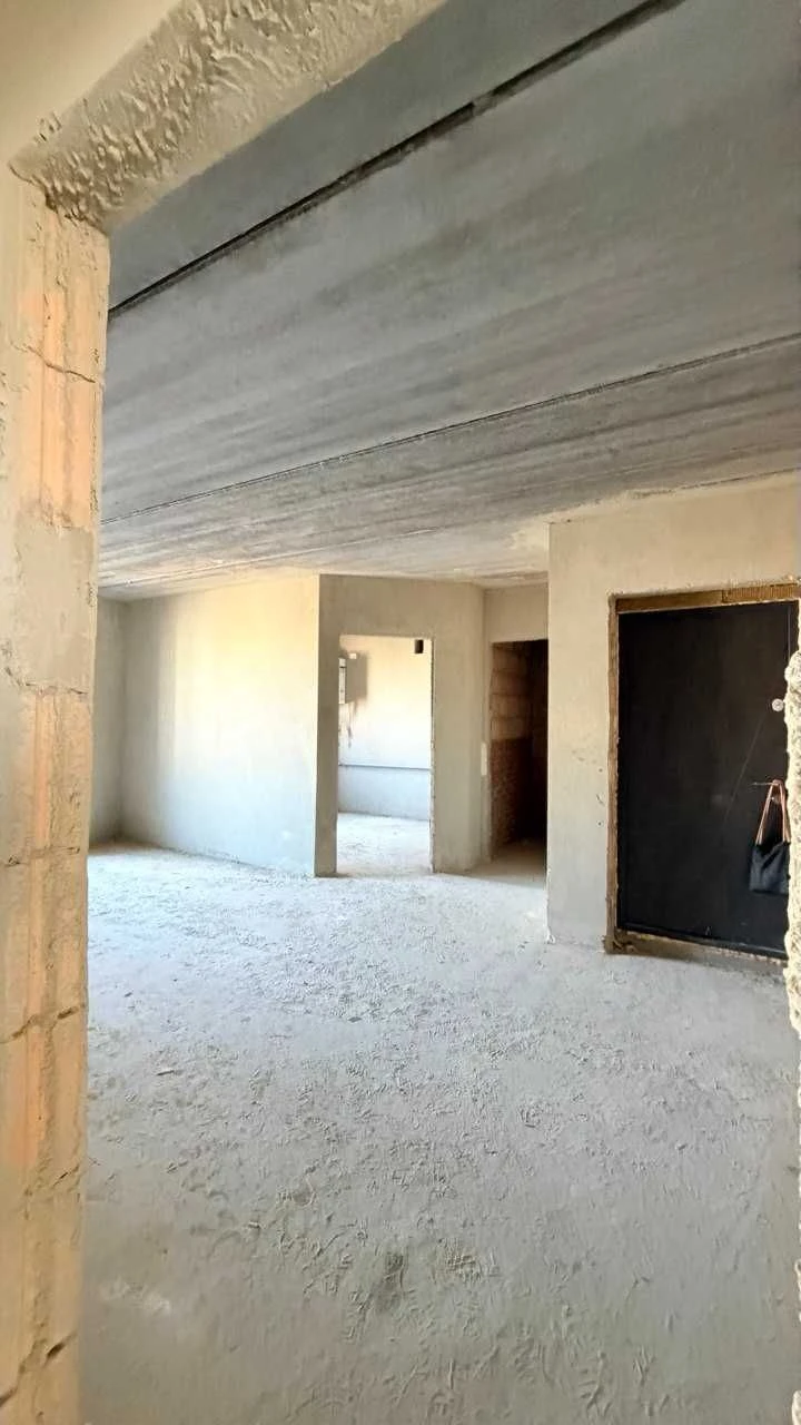 Butcha, 3-bedroom apartments in ЖК Kyivskiy residential complex, completed building