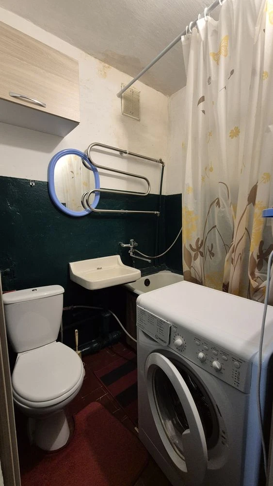 For Sale! No commission! 1-bedroom apartment with renovation and balcony! Individual