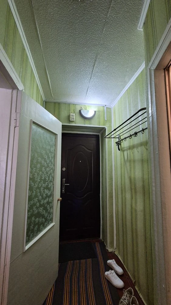 For Sale! No commission! 1-bedroom apartment with renovation and balcony! Individual