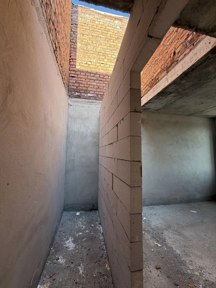 Investment property in Bucha with a private terrace of 25 m²
