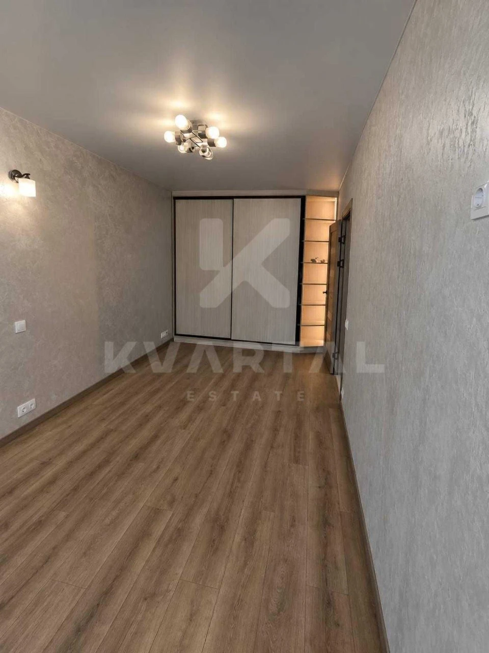 For sale: Modern 1-bedroom apartment in a residential complex